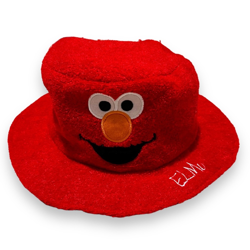 Elmo bucket hat in good beautiful condition